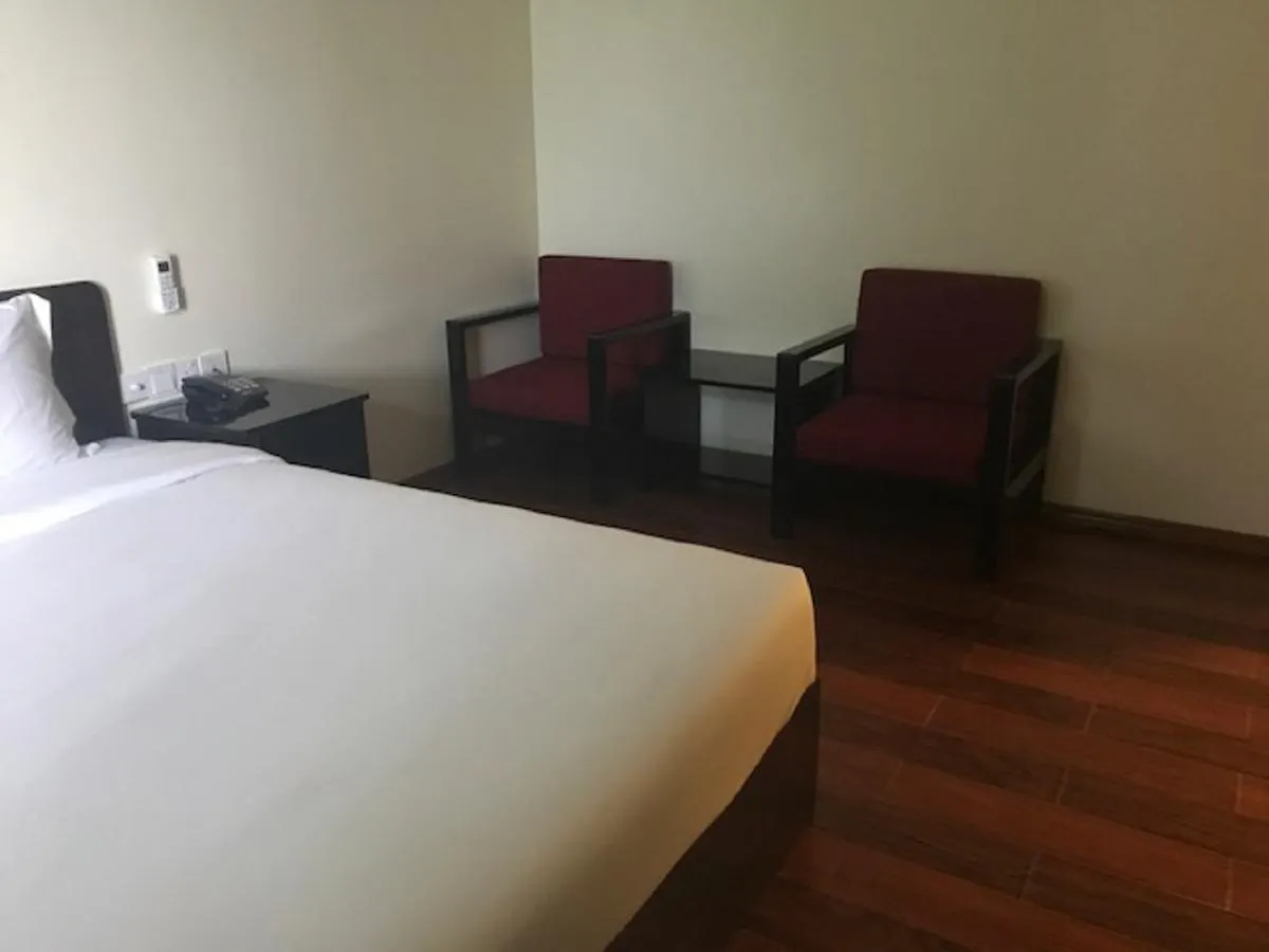 Classic Rose Motel Yangon 2*,  Myanmar