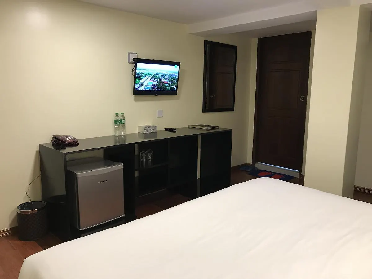 Classic Rose Motel Yangon